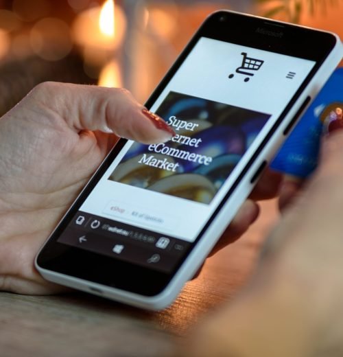 holiday-shopping-1921658