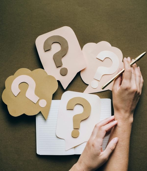 pexels-leeloothefirst-5428833